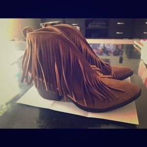 Never worn booties!!